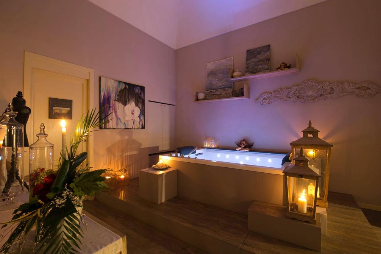 Corte Rossetti Le Dimore Luxury B&B Vasto Bagian luar foto