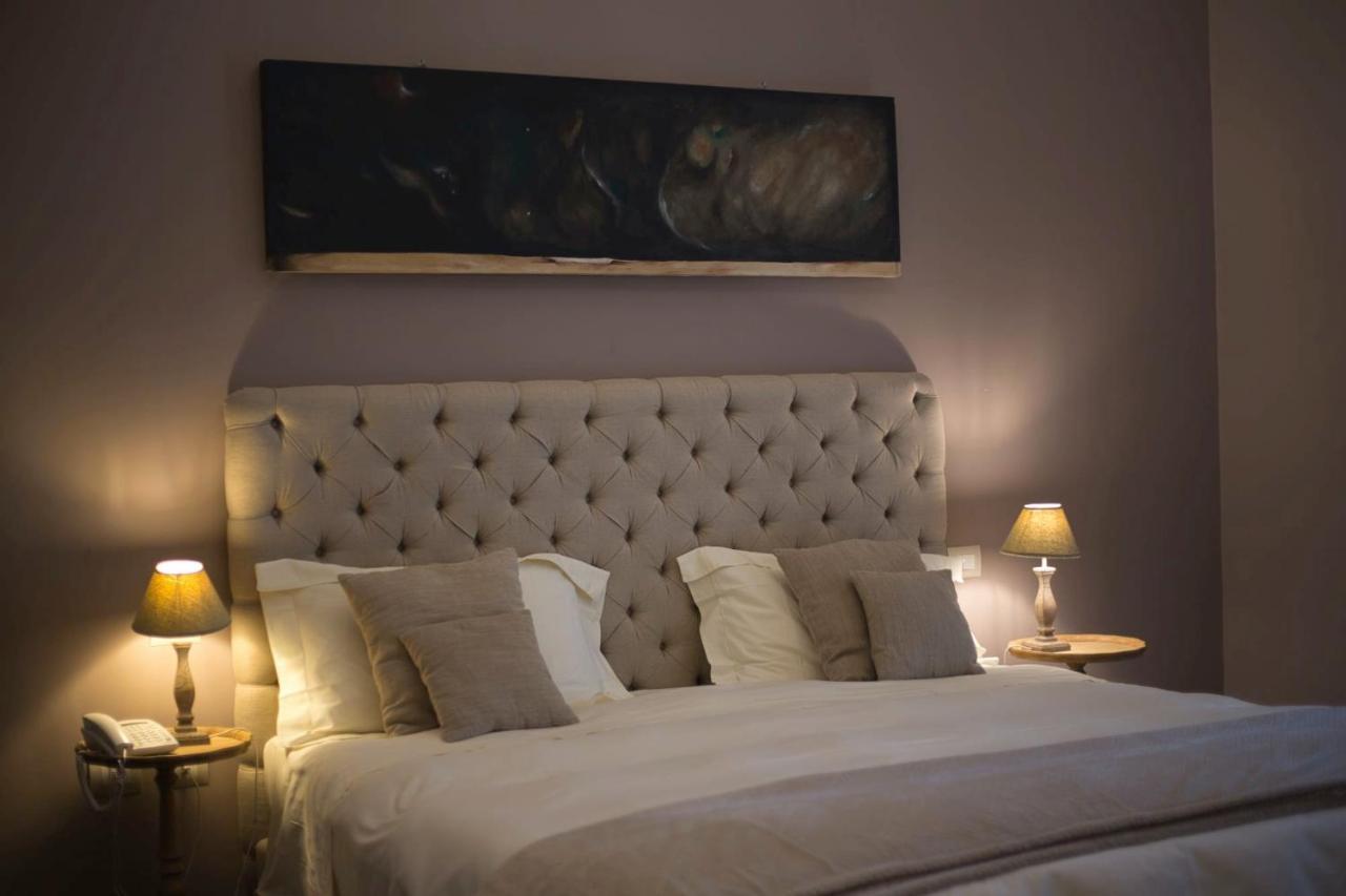 Corte Rossetti Le Dimore Luxury B&B Vasto Bagian luar foto